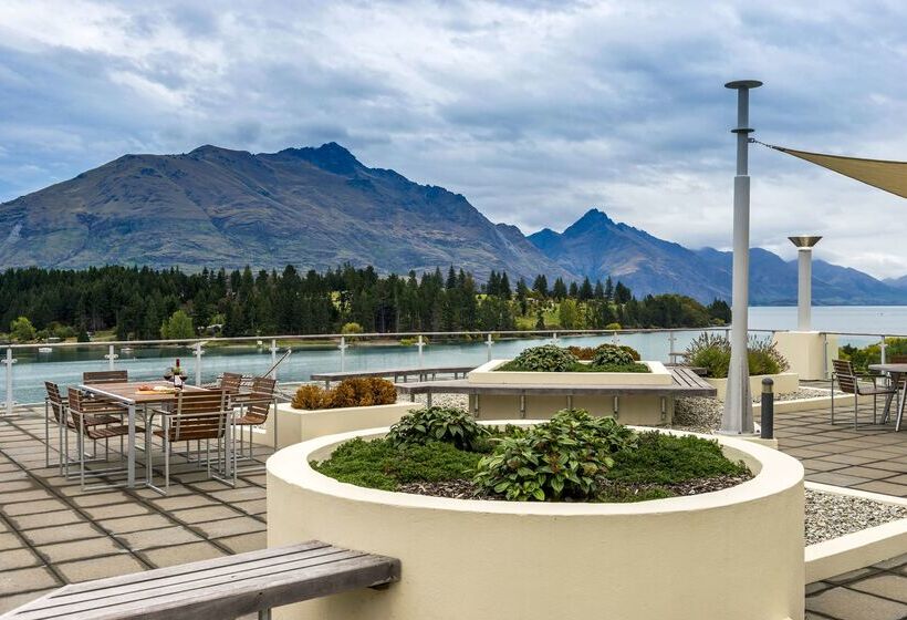 هتل Oaks Queenstown Club Suites