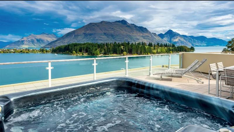 هتل Oaks Queenstown Club Suites