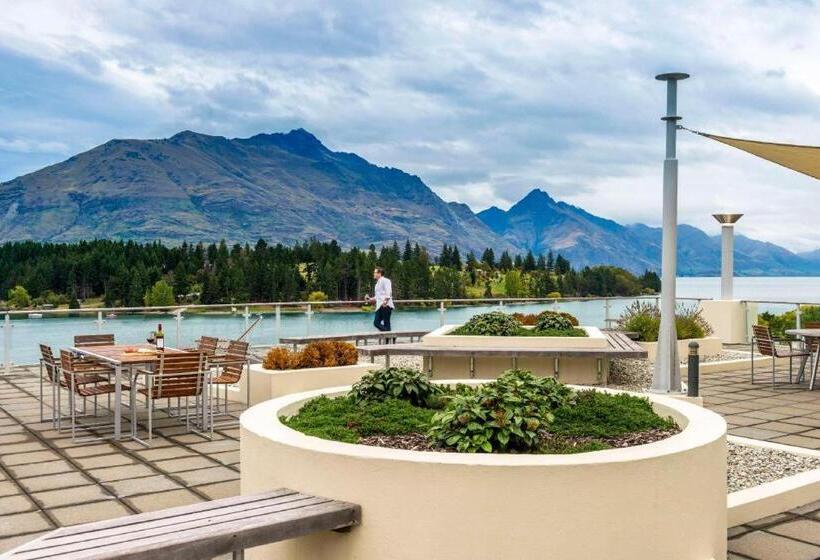 هتل Oaks Queenstown Club Suites
