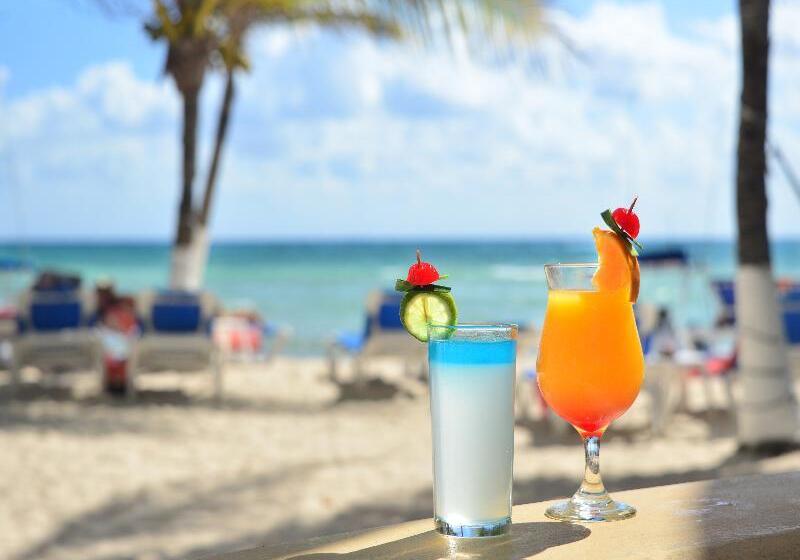 Fotos del hotel Playa Palms Beach:  10