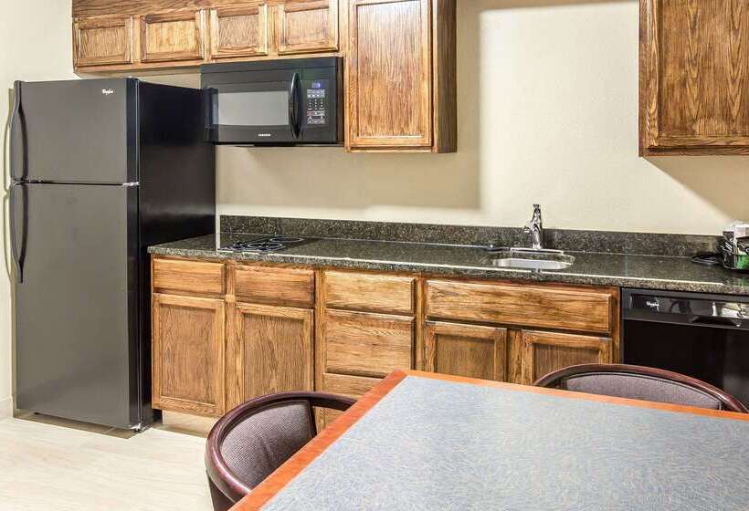 فندق Quality Inn & Suites Easley   Greenville