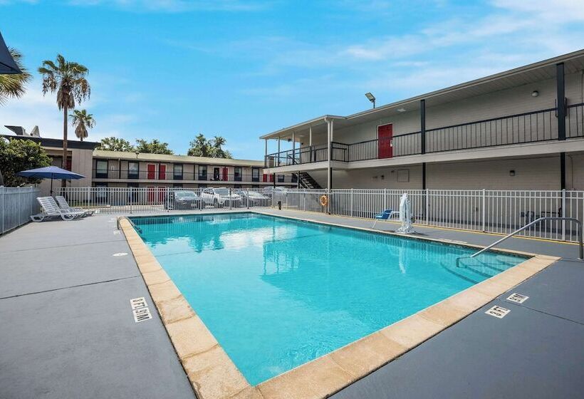 فندق Quality Inn Tallahassee Near University
