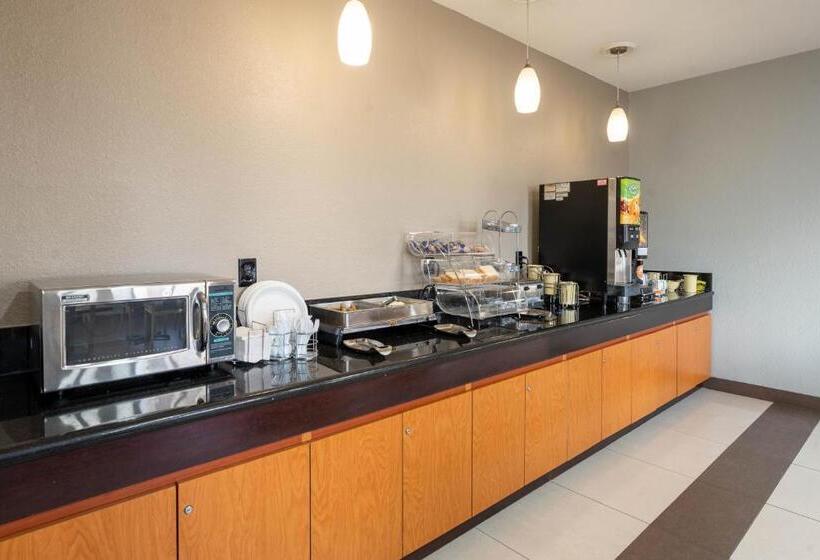 هتل Quality Suites Ne Indianapolis Fishers