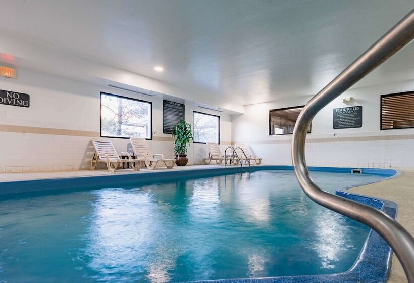 هتل Quality Suites Ne Indianapolis Fishers