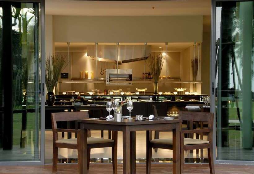 هتل Ramada Resort By Wyndham Khao Lak