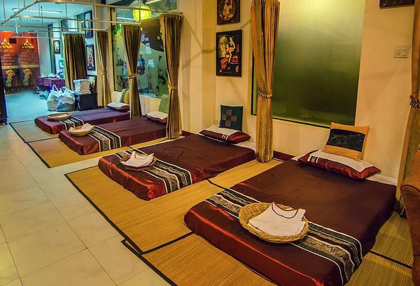 هتل Raming Lodge