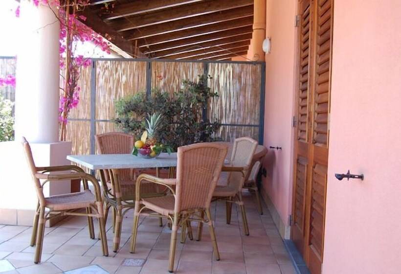 هتل Residence Alberghiero Eolie
