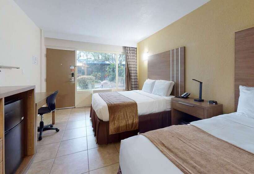 هتل Rodeway Inn And Suites Fort Lauderdale Airport And Cruise Port