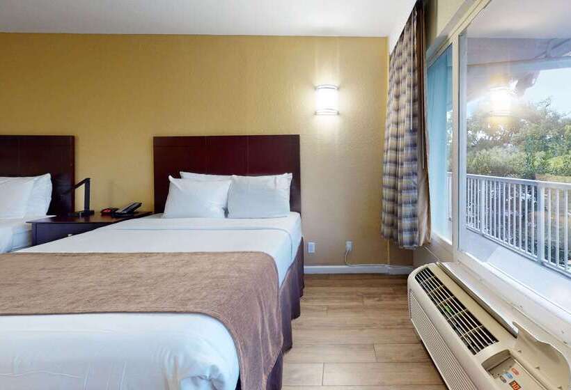 هتل Rodeway Inn & Suites Fort Lauderdale Airport & Cruise Port
