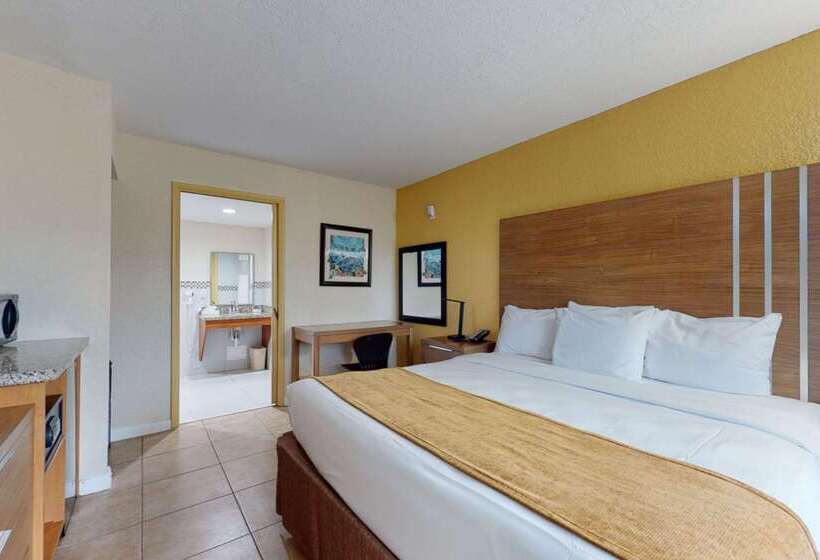 هتل Rodeway Inn & Suites Fort Lauderdale Airport & Cruise Port