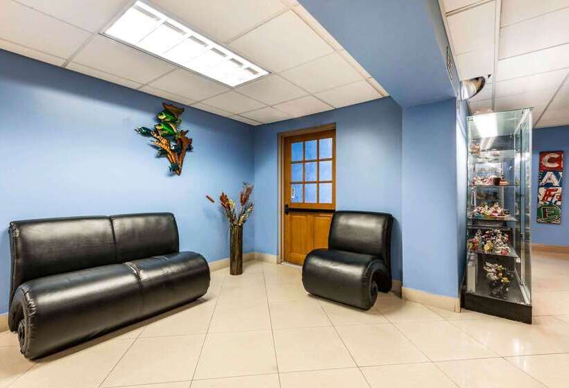هتل Rodeway Inn & Suites Fort Lauderdale Airport & Cruise Port