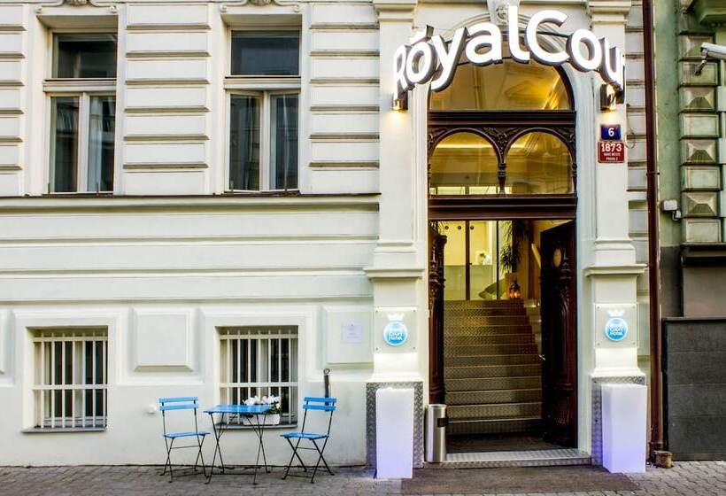 هتل Royal Court