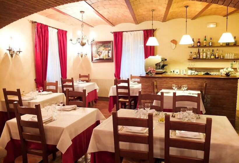 ホテル Sant Feliu