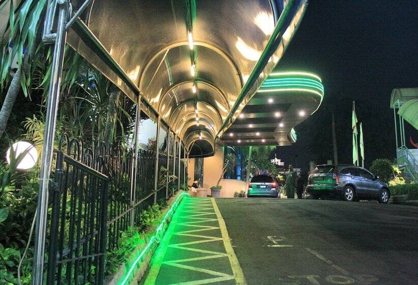 Fotos del hotel Tunjungan:  6