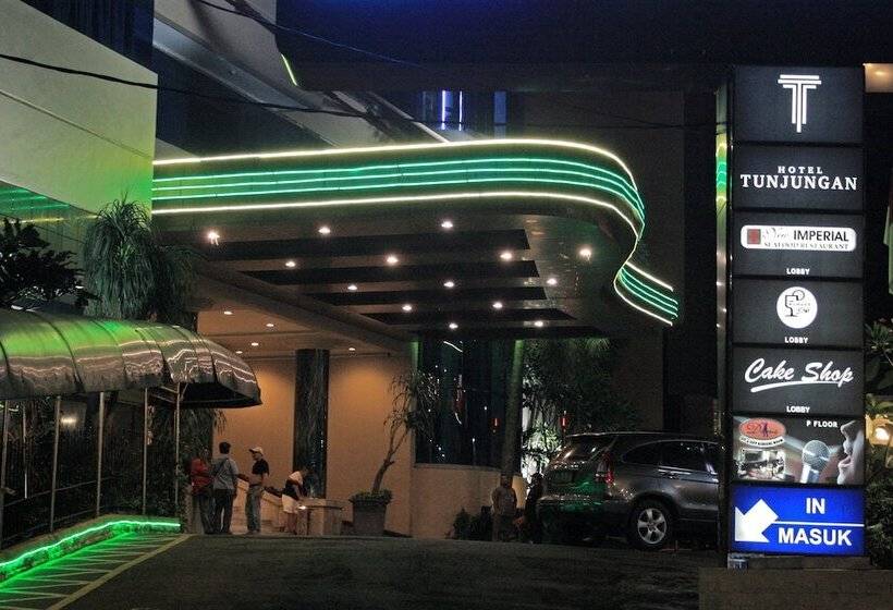 Fotos del hotel Tunjungan:  8
