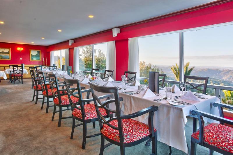 هتل Waitakere Resort & Spa