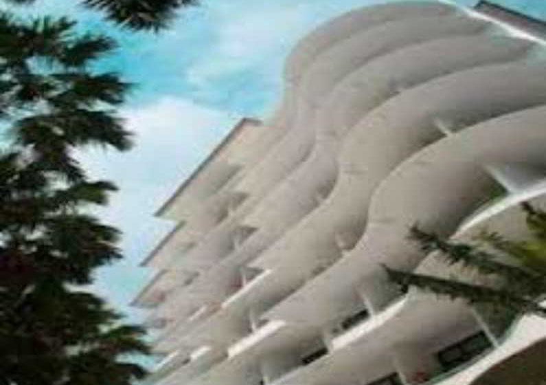 Fotos del hotel Weta International  Surabaya:  14