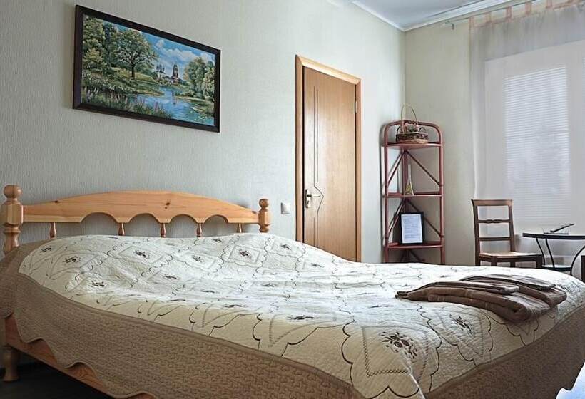 هتل Boyarskaya Usadba