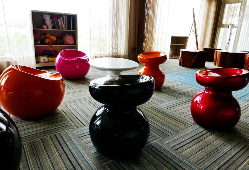 هتل Zhi Da Craft Service Guest House