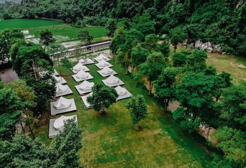 هتل Chayana Resort