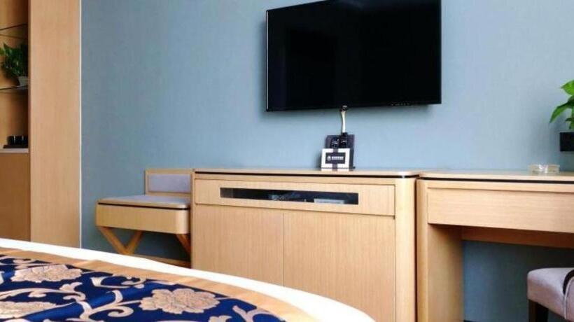 فندق Greentree Inn Hami Railway Station Bayi Road