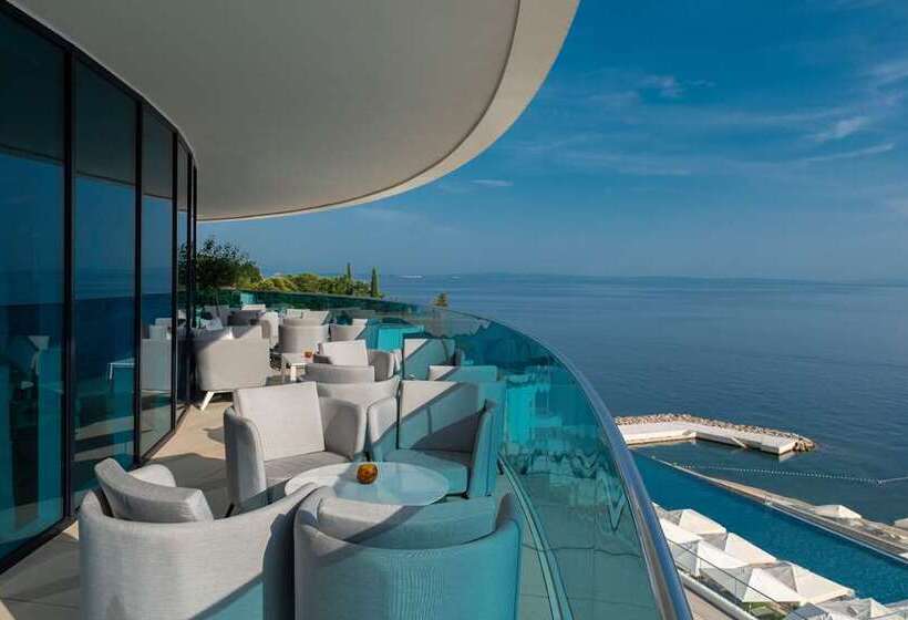 Fotos del hotel Hilton Rijeka Costabella Beach Resort And Spa:  32