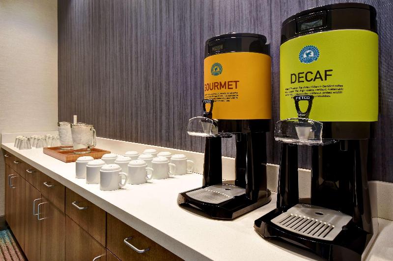 Отель Home2 Suites By Hilton Bowling Green