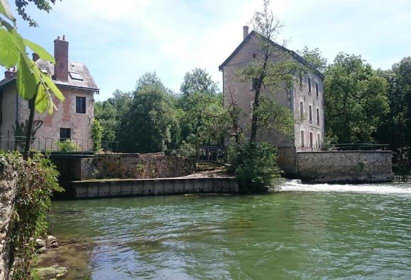 فندق Moulin De La Chevriere