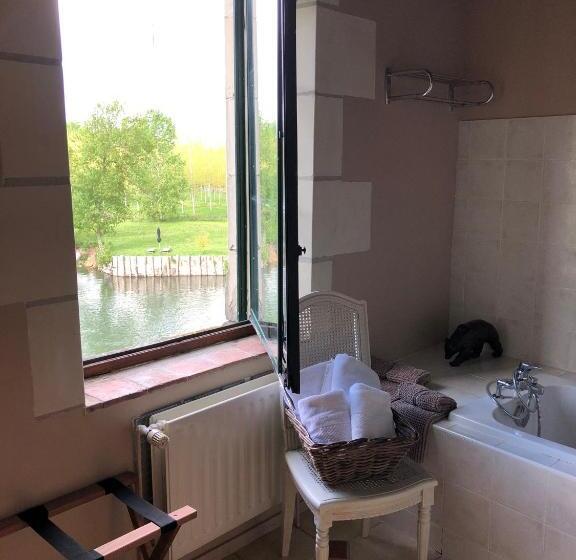 فندق Moulin De La Chevriere