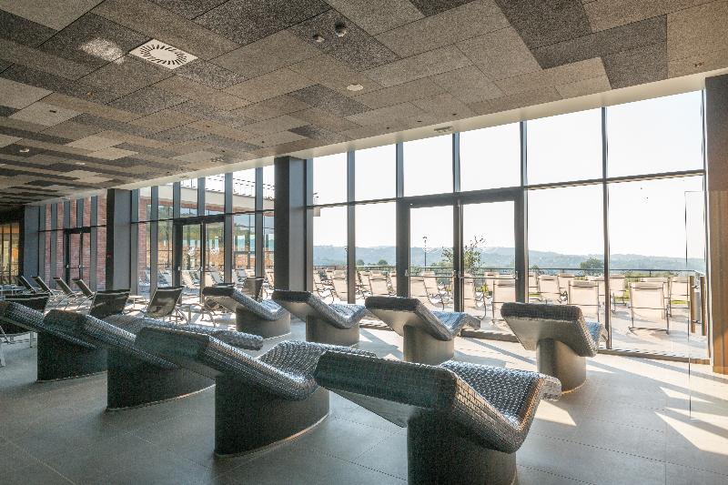 هتل Movenpick Resort And Spa Fruske Terme