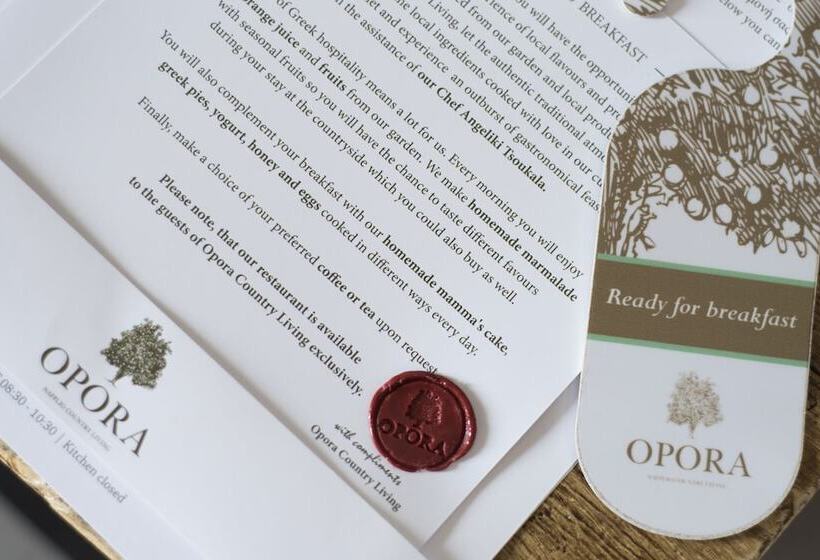 هتل Opora Country Living