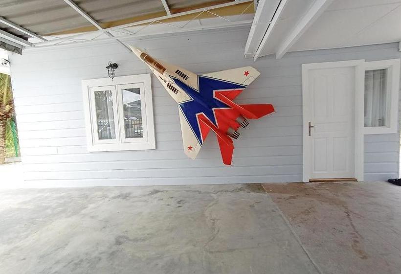 酒店 Oyo 90188 Sibu Aeroplane Homestay2u