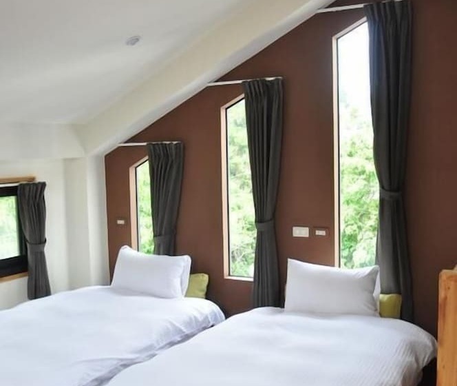 هتل Rensheng Resort