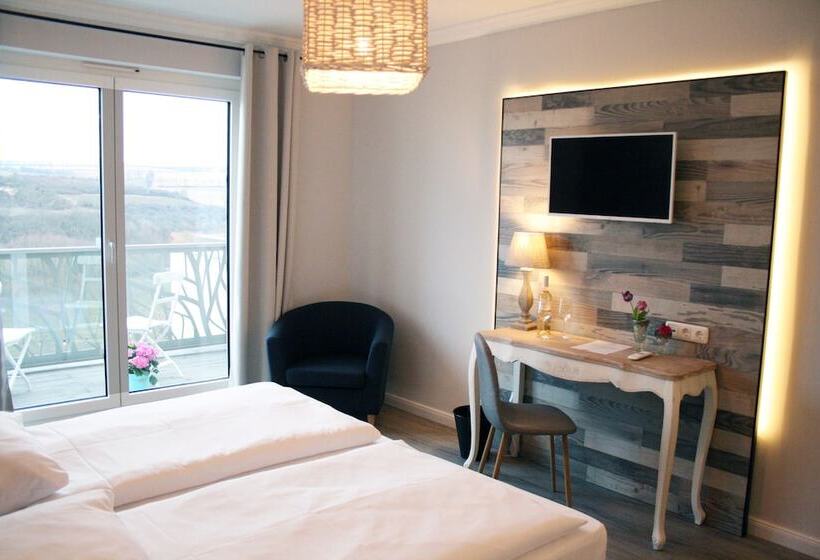 Trautwein   Das Winzerhotel Am La Roche