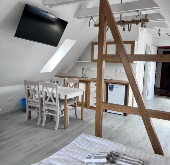 צימר Beck S Borveranda Palkonya