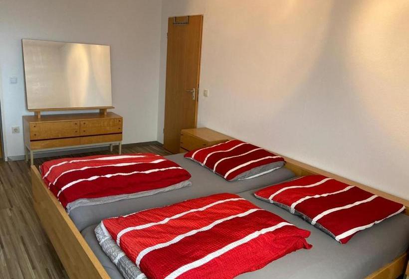 مبيت وإفطار Camping Am Bootshaus