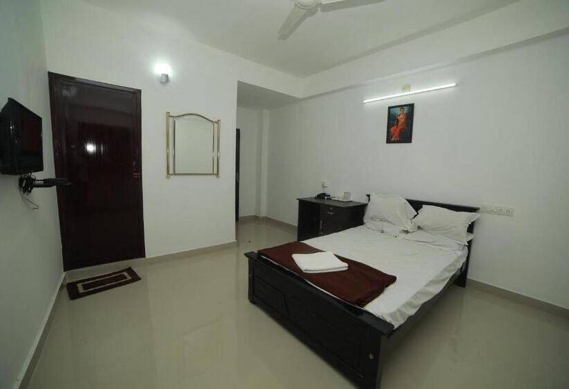 هتل Meghna Residency