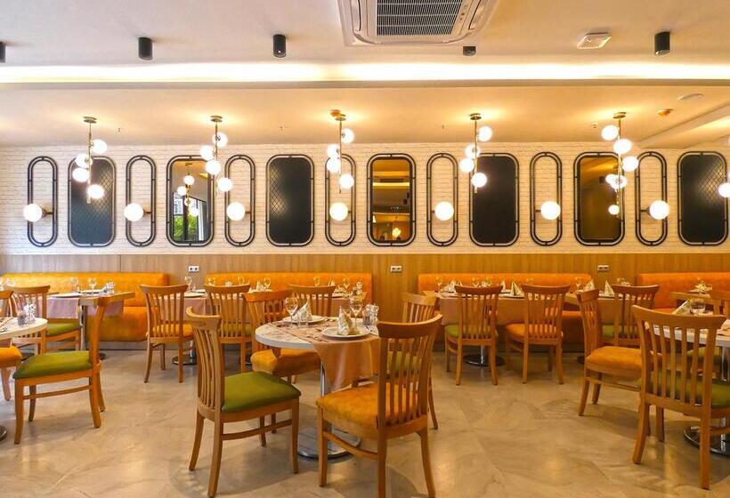 Old Town Point Hotel & Spa Antalya