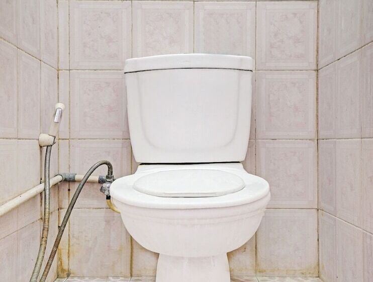 هتل Oyo 90289 Lestari Syariah Homestay