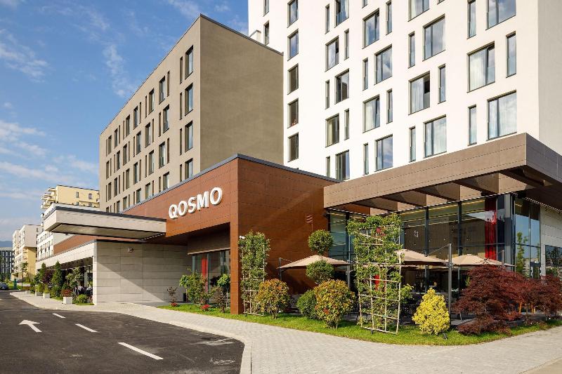 هتل Qosmo Brasov