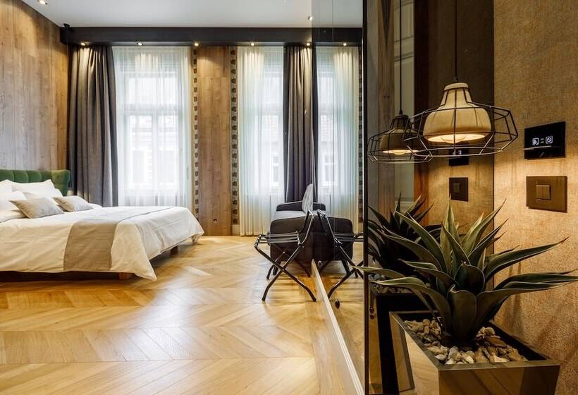 هتل Schuster Boarding House