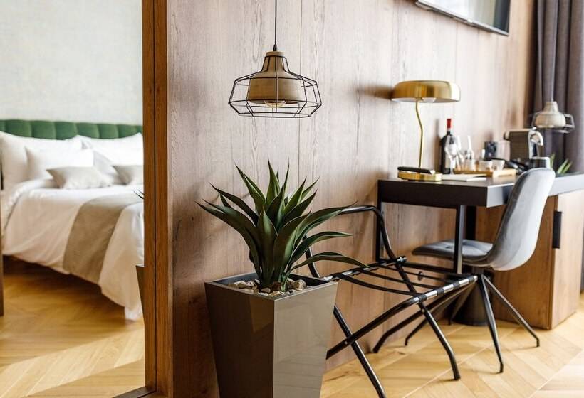 هتل Schuster Boarding House