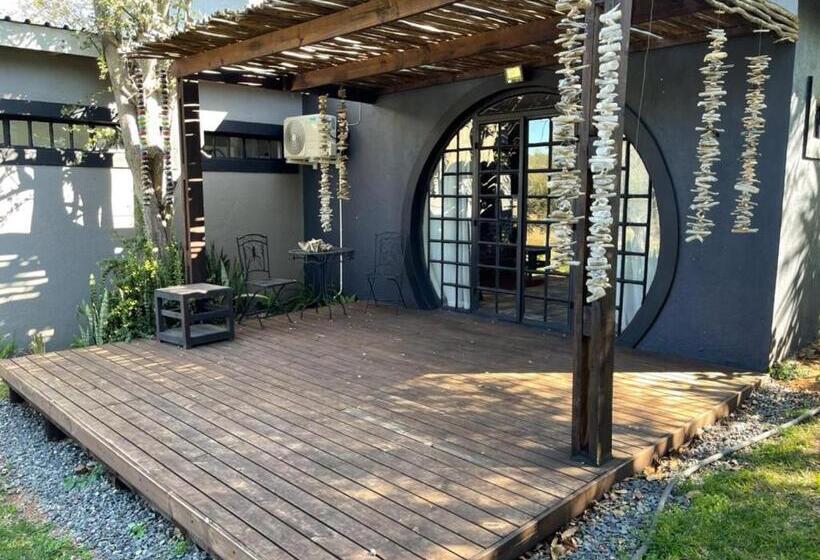 ペンション Hippomoon Lodge Game Reserve