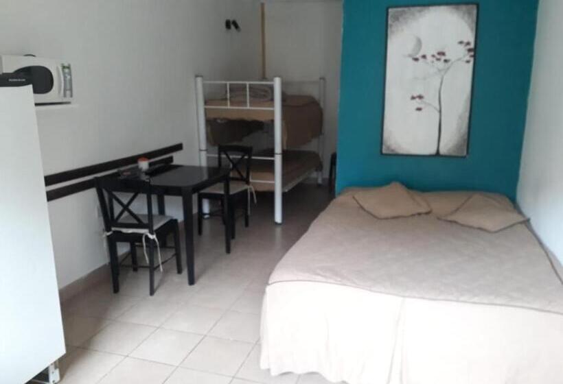 Rada Tilly Apart