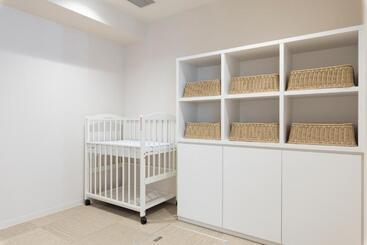 هتل کپسول Torifito Hotel & Pod Kanazawa