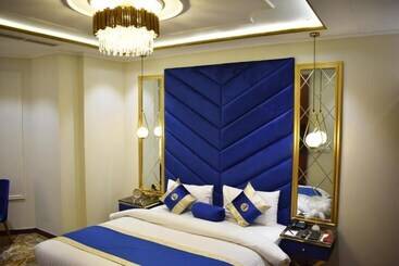 Faletti S Grand Hotel Multan