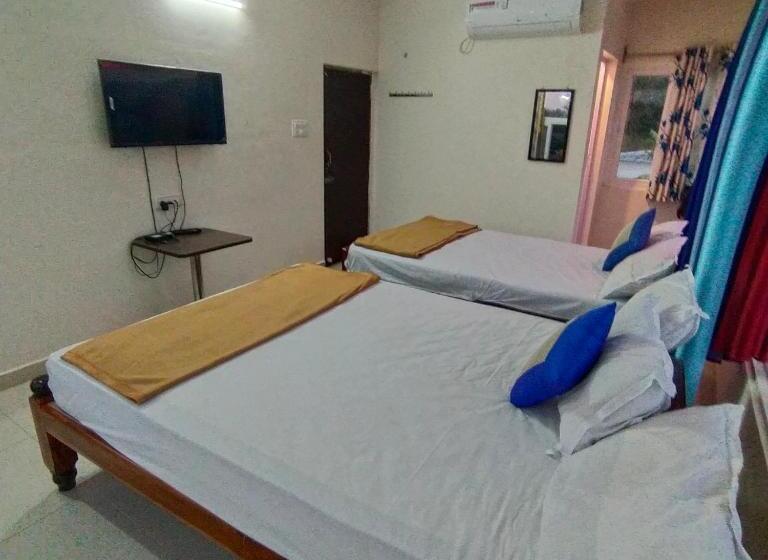 בית מלון כפרי Green Apple Resorts