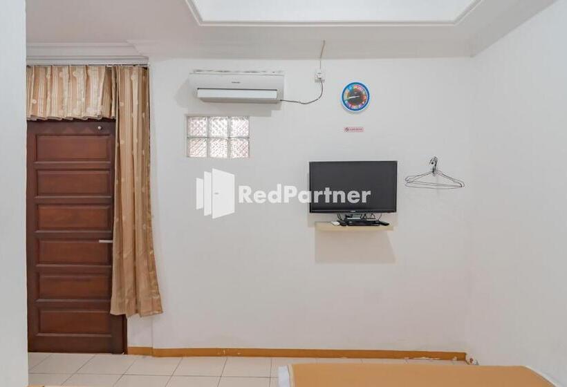 هتل Langkar Guest House Syariah Mitra Reddoorz