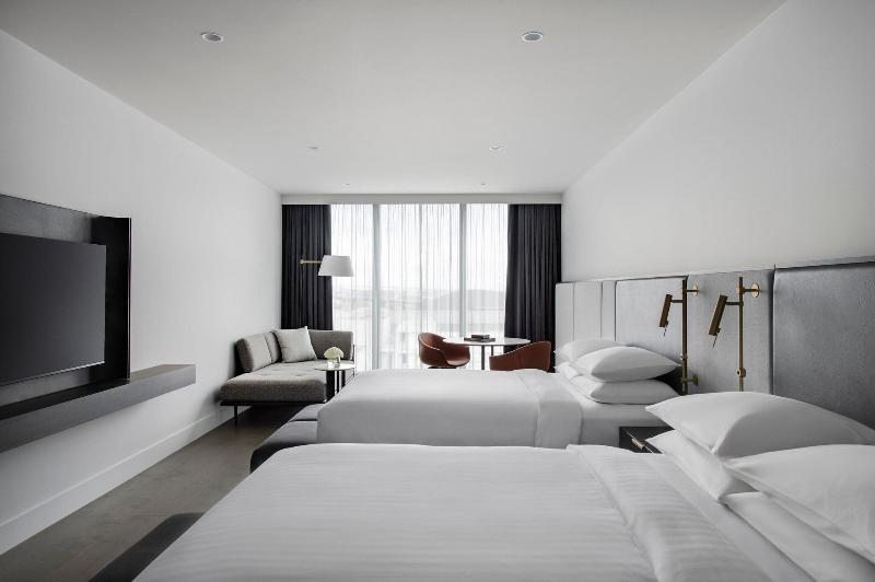 Melbourne Marriott Hotel Docklands