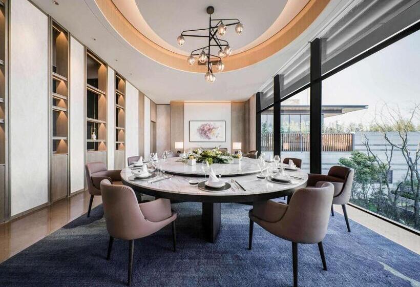 בית מלון כפרי Ocean Spring Resort Chengdu   Mgallery